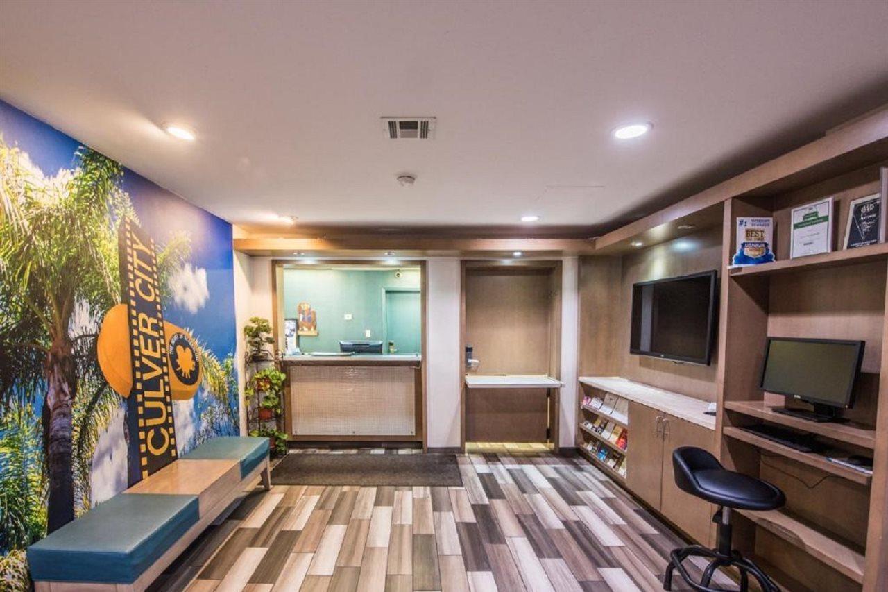 Travelodge By Wyndham Culver City Лос Анджелис Екстериор снимка