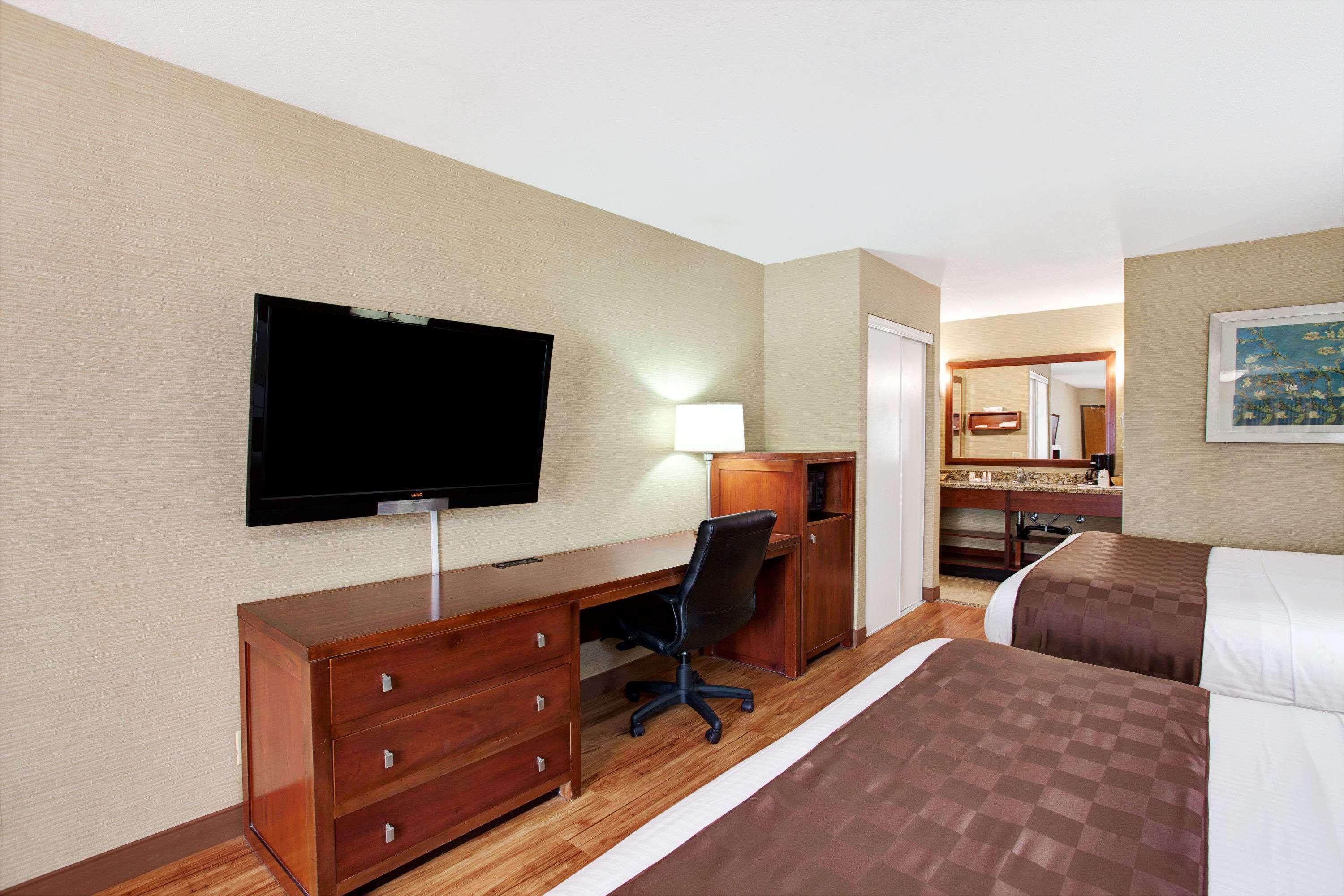 Travelodge By Wyndham Culver City Лос Анджелис Екстериор снимка