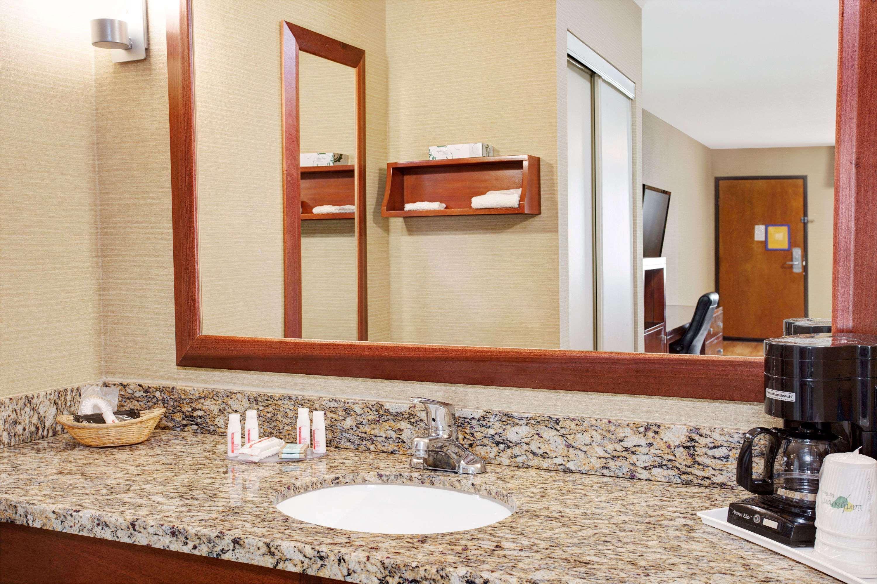 Travelodge By Wyndham Culver City Лос Анджелис Екстериор снимка