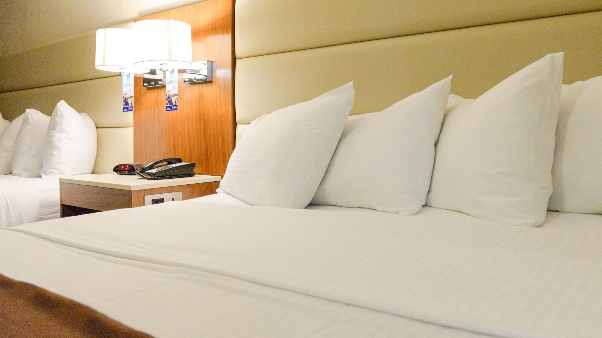 Travelodge By Wyndham Culver City Лос Анджелис Екстериор снимка