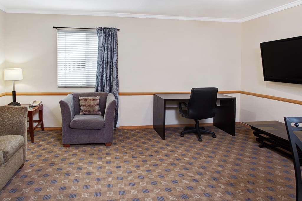 Travelodge By Wyndham Culver City Лос Анджелис Стая снимка